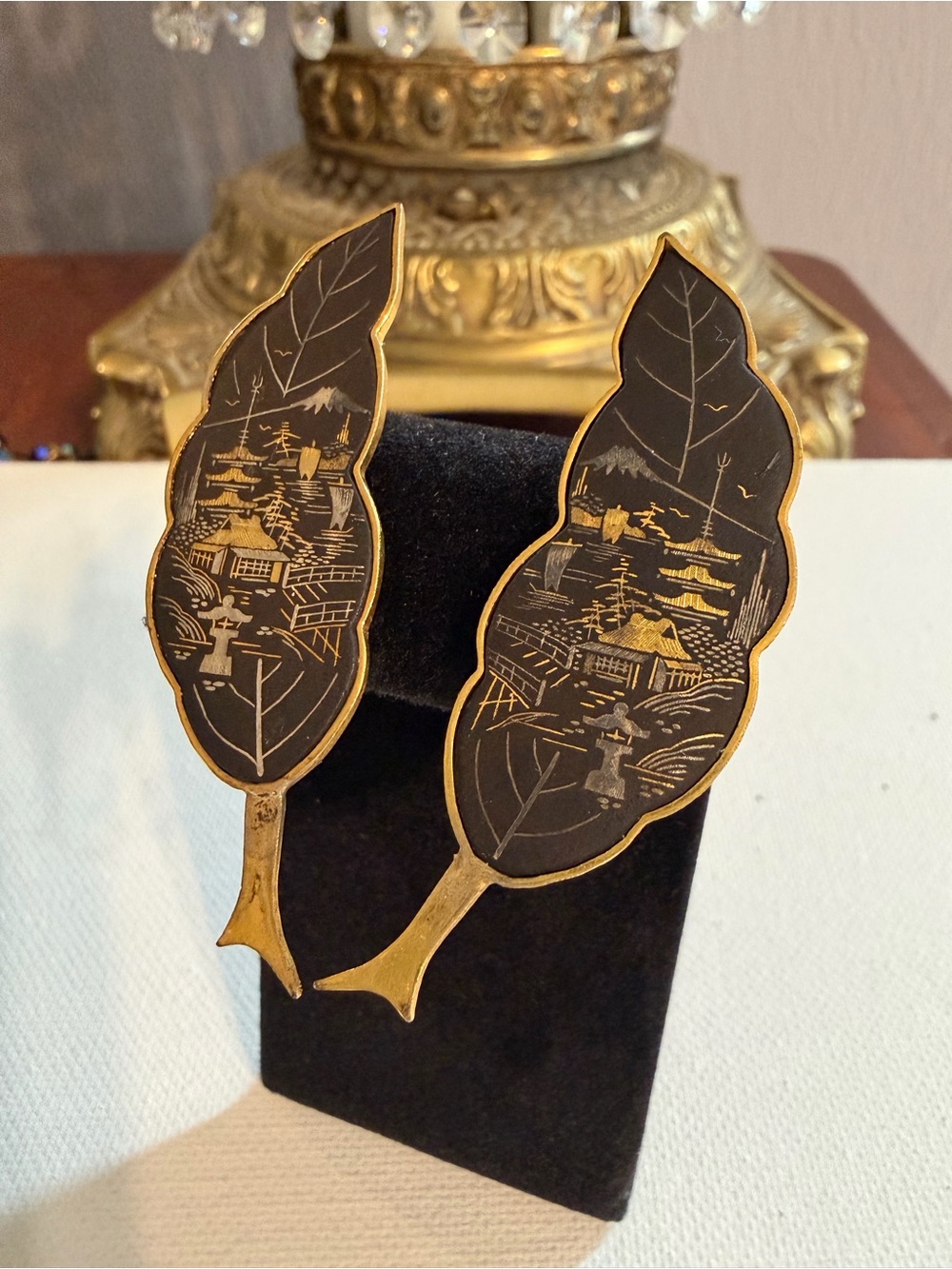 Vintage Japanese Damascene Scenic Drop Earrings Gold Leaf Pagoda Fuji